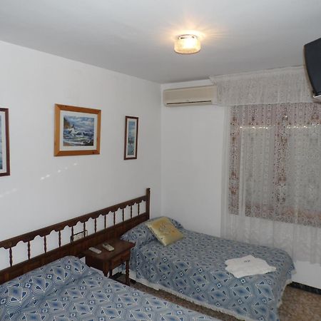 Hostal Roca Fayón Δωμάτιο φωτογραφία