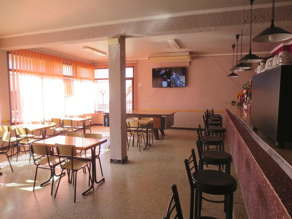 Hostal Roca Fayón Εξωτερικό φωτογραφία
