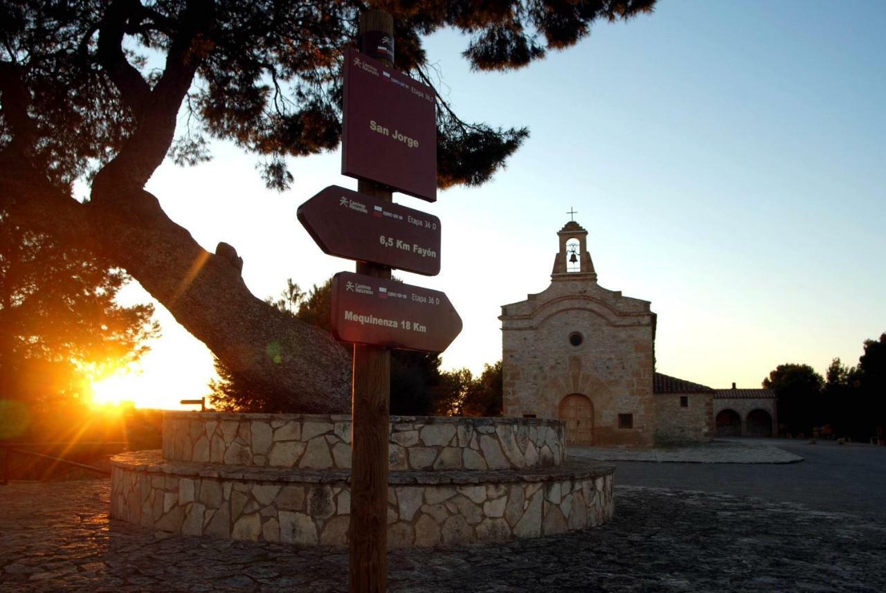 Hostal Roca Fayón Εξωτερικό φωτογραφία